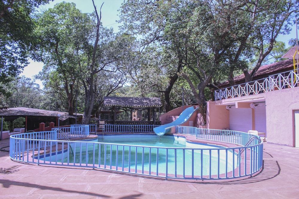 BRIGHTLAND RESORT, Matheran